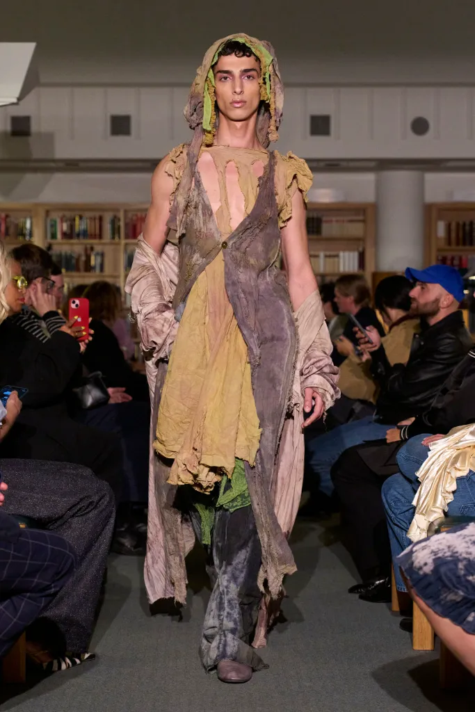 Paolo Carzana 26SS003